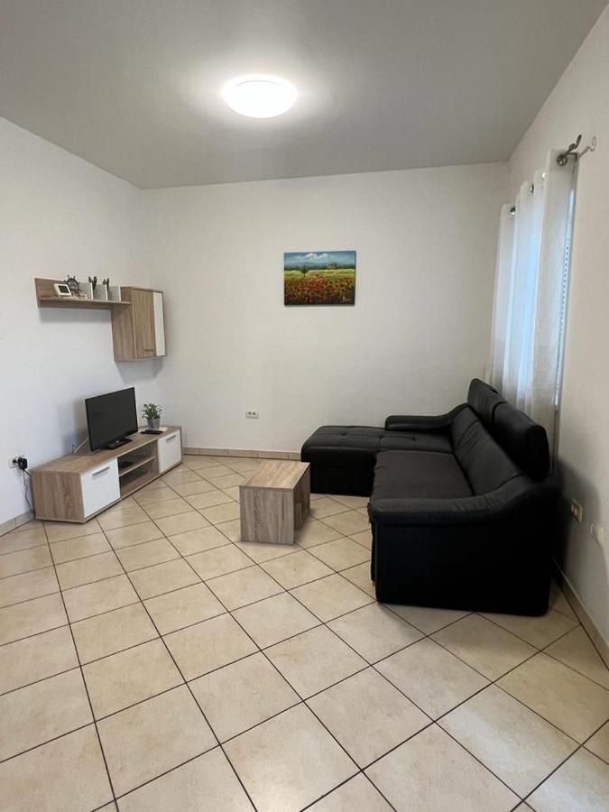 Seaview Apartments Capodistria Esterno foto