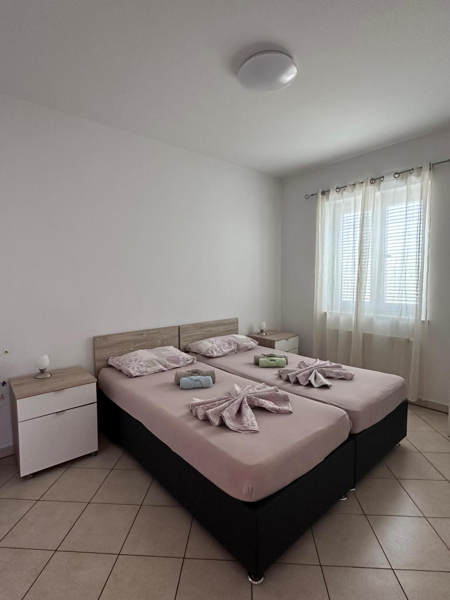 Seaview Apartments Capodistria Esterno foto